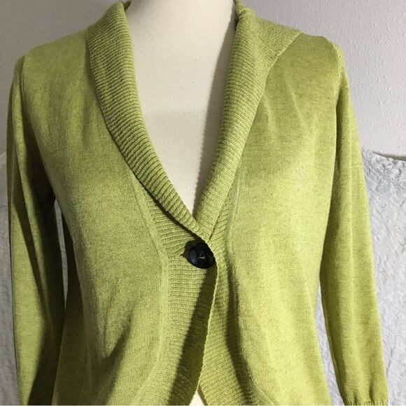 Cabi
Green Hooded Cardigan Style #282 Size Small - Picture 6 of 13